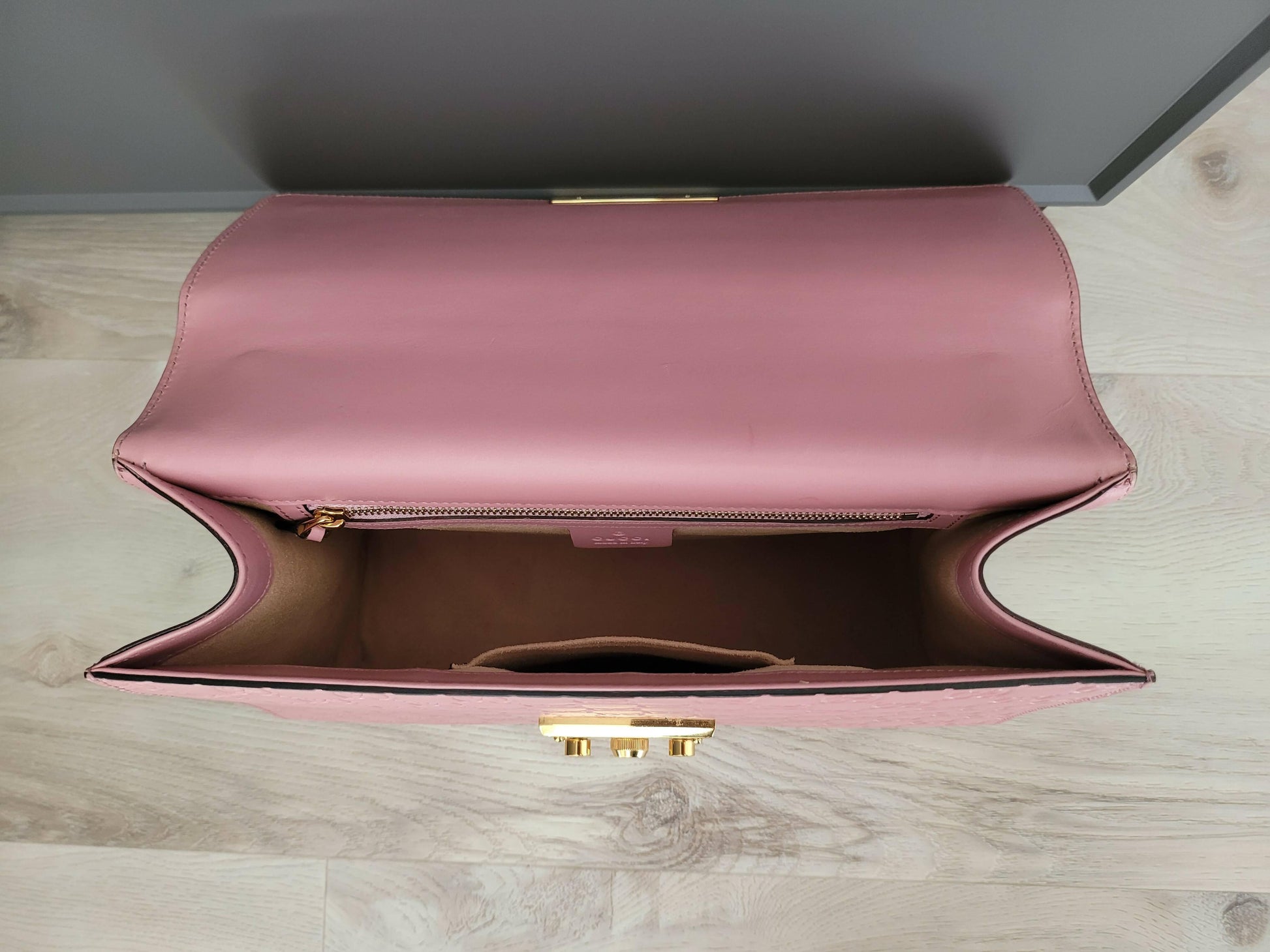 Light Pink Guccissima Padlock Shoulder Bag - Endless