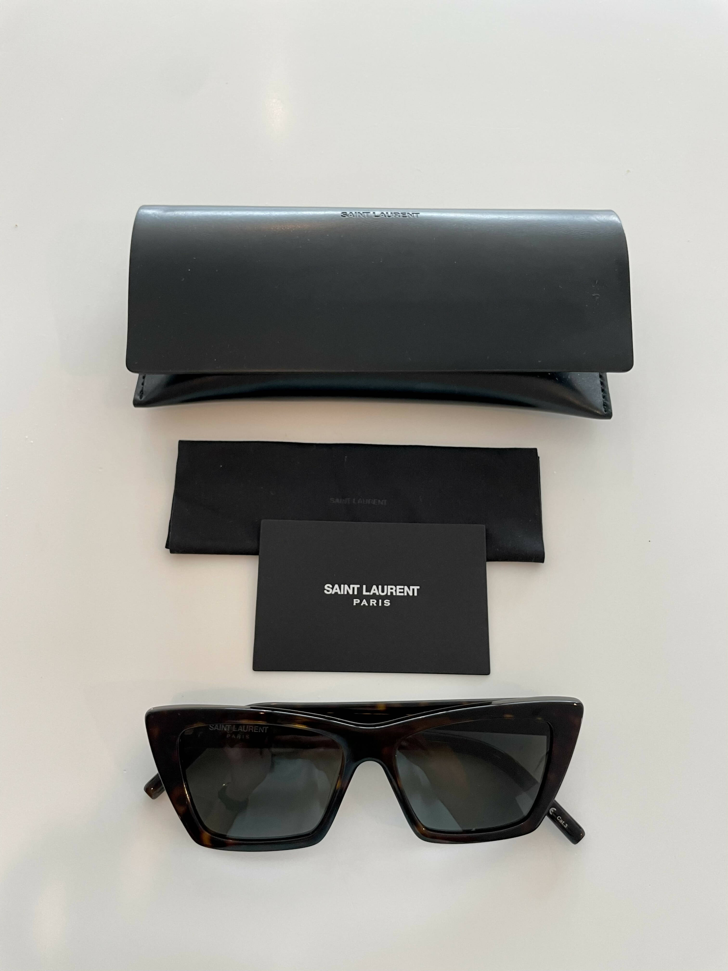 Mica Sunglasses in Black - Endless - UAE Rental and Resale for Women's Fashion