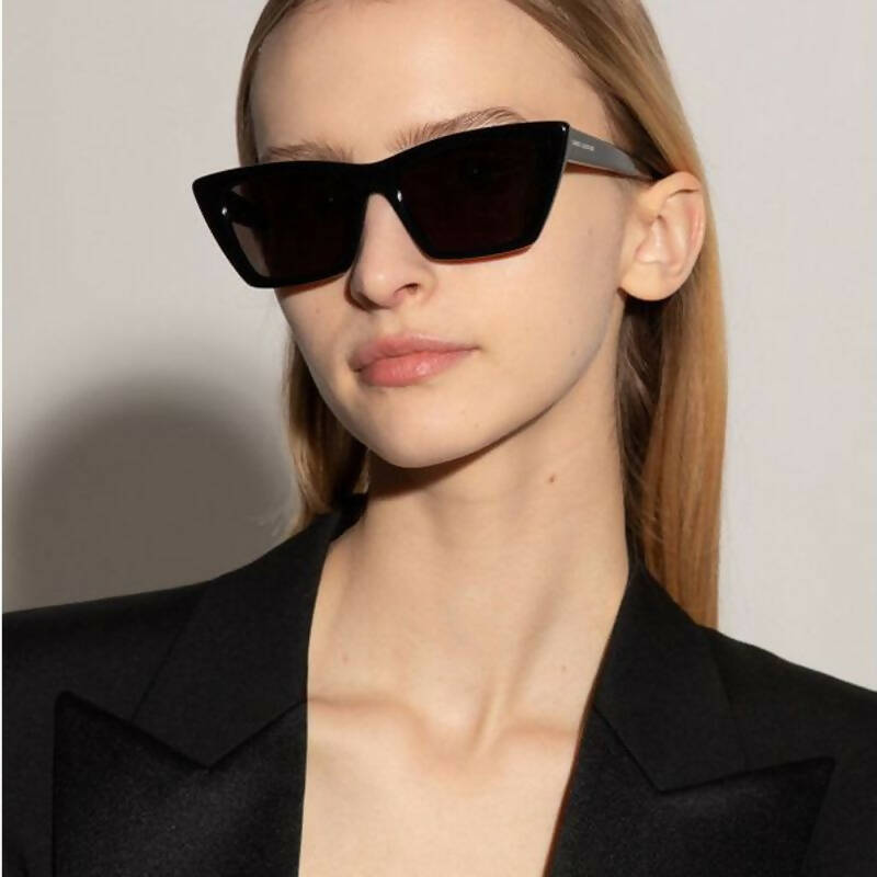 Mica Sunglasses in Black - Endless - UAE Rental and Resale for Women's Fashion